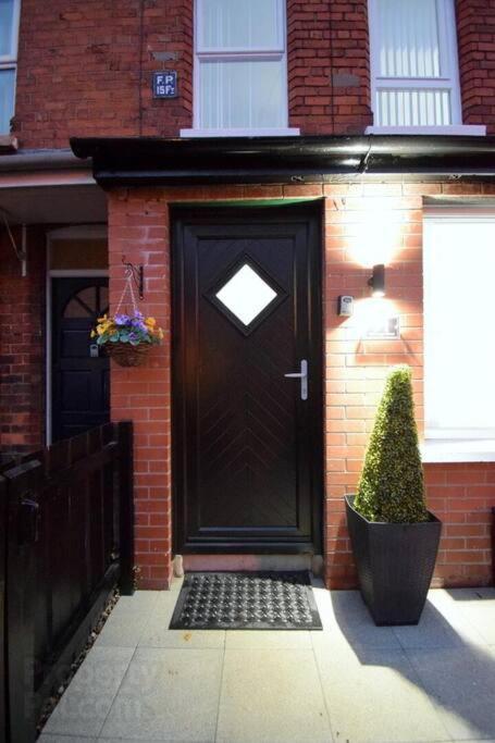 Willa Belfast Luxury Lets - Windsor Townhouse Zewnętrze zdjęcie