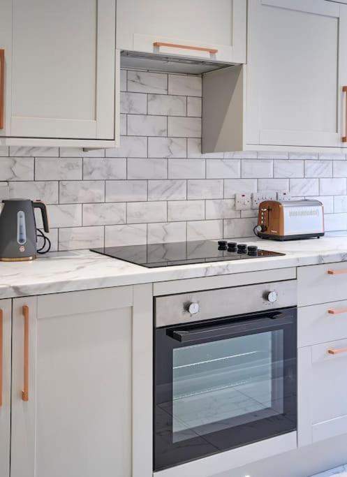 Willa Belfast Luxury Lets - Windsor Townhouse Zewnętrze zdjęcie